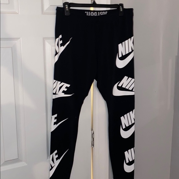 Nike Pants - NIKE ✅ LEGGINGS XL